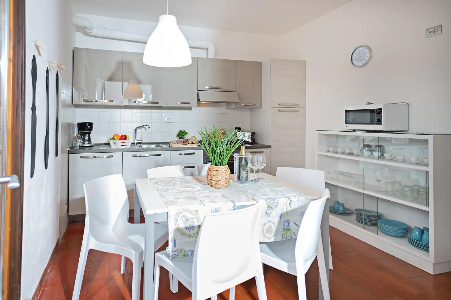 Villa Valesana - Regarda Travel Lazise